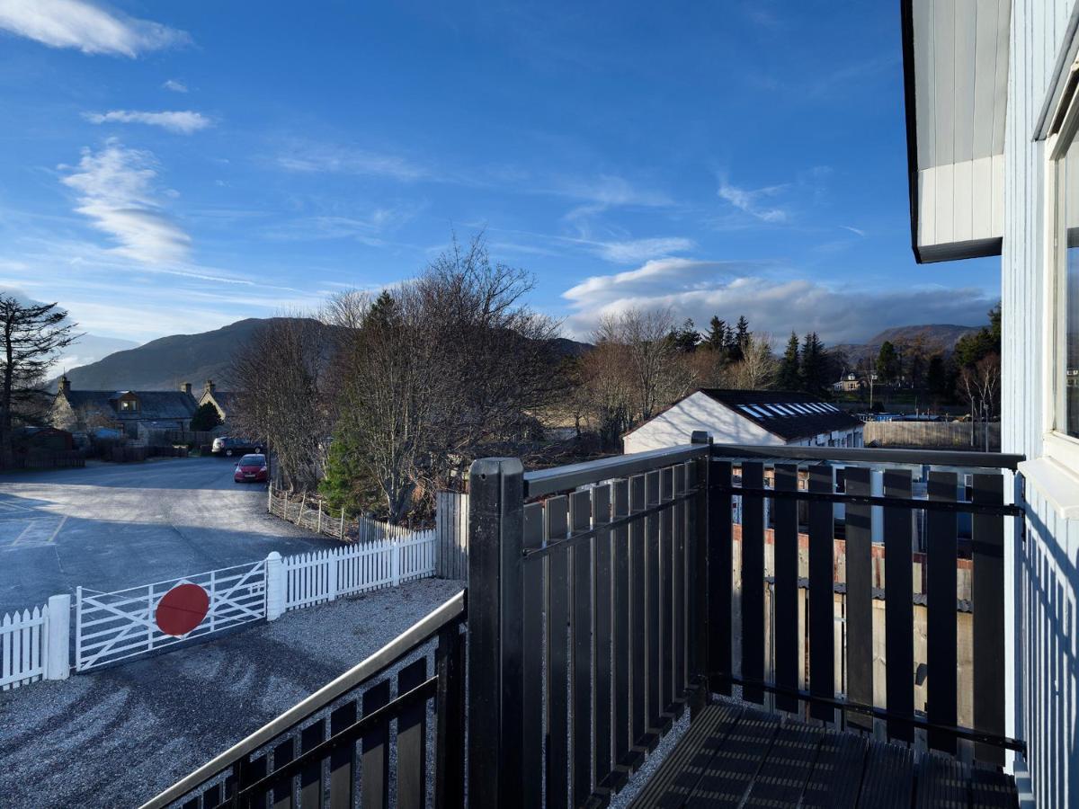 Signal Box Villa Newtonmore Exteriör bild