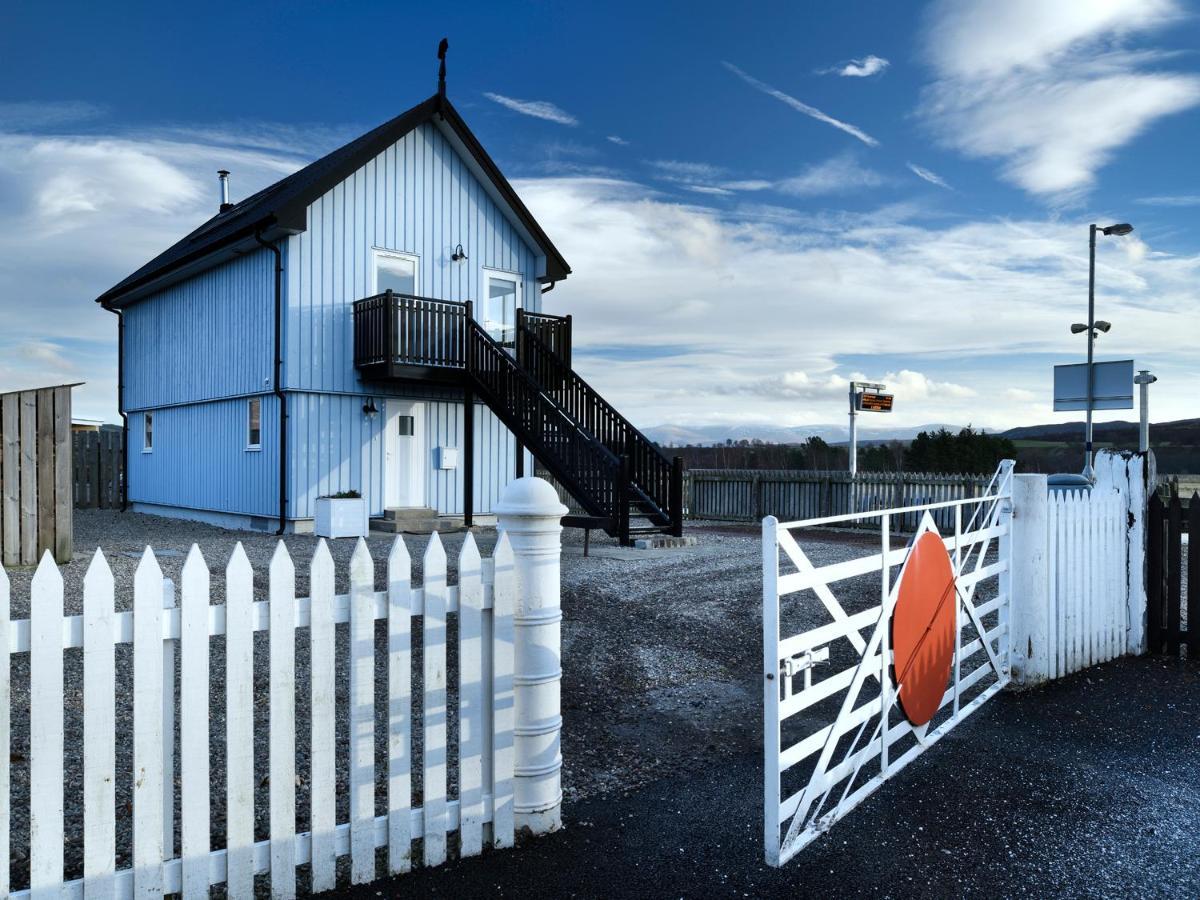 Signal Box Villa Newtonmore Exteriör bild